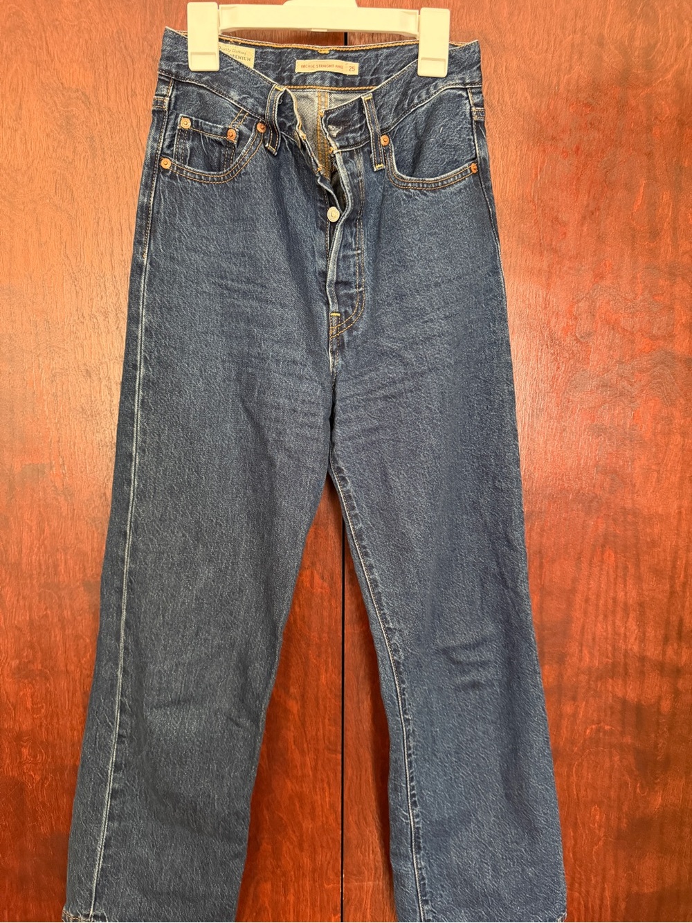 Levi’s Ribcage Straight Ankle